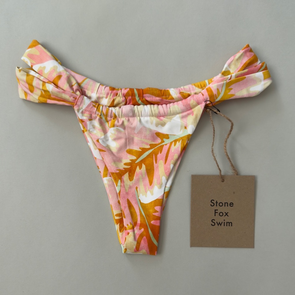 STONE FOX SWIM Bijou Bikini Bottom in Hot Tropix - Picture 2 of 7